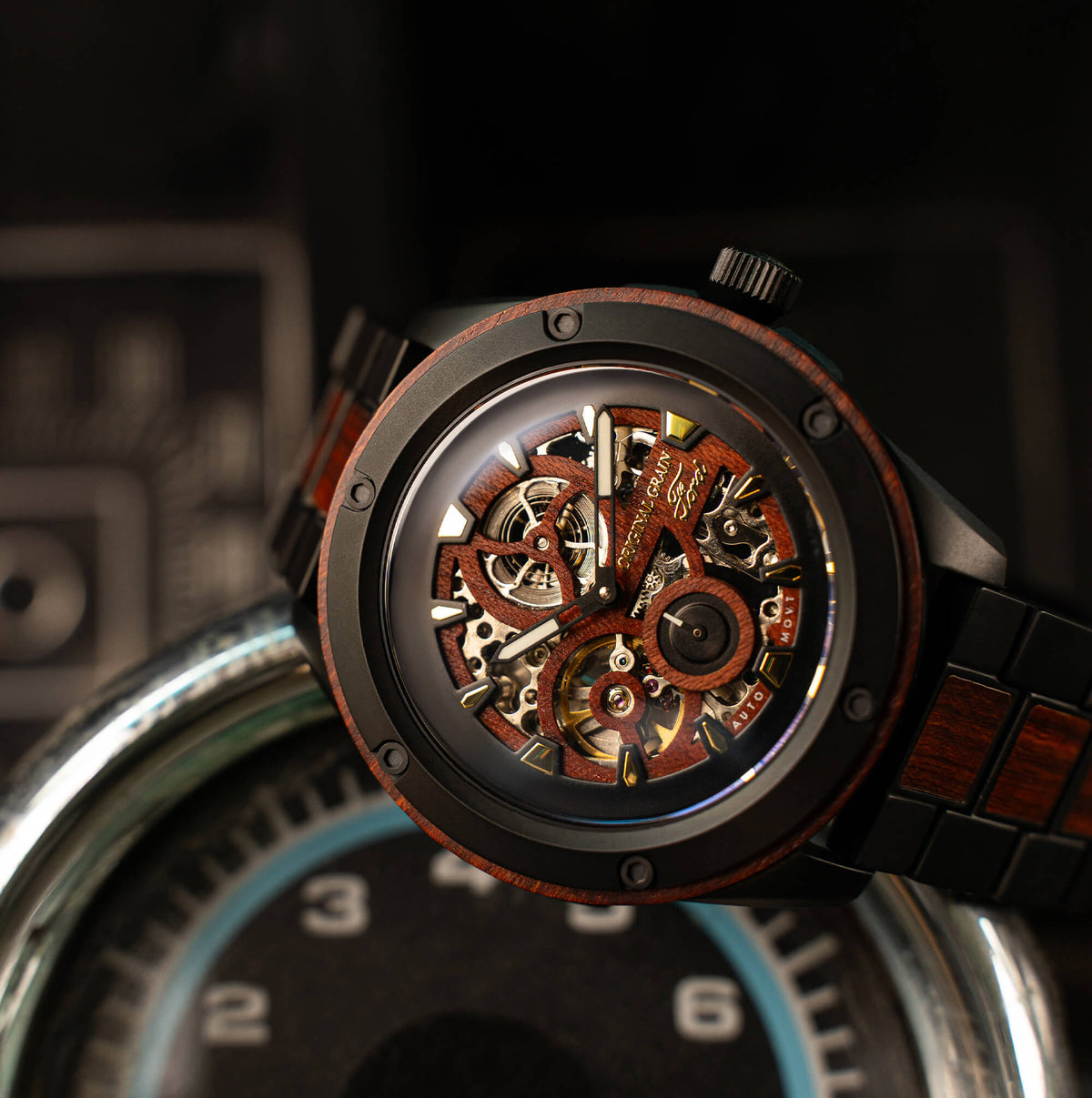 Ford.com Heritage Rugged Automatic 44mm